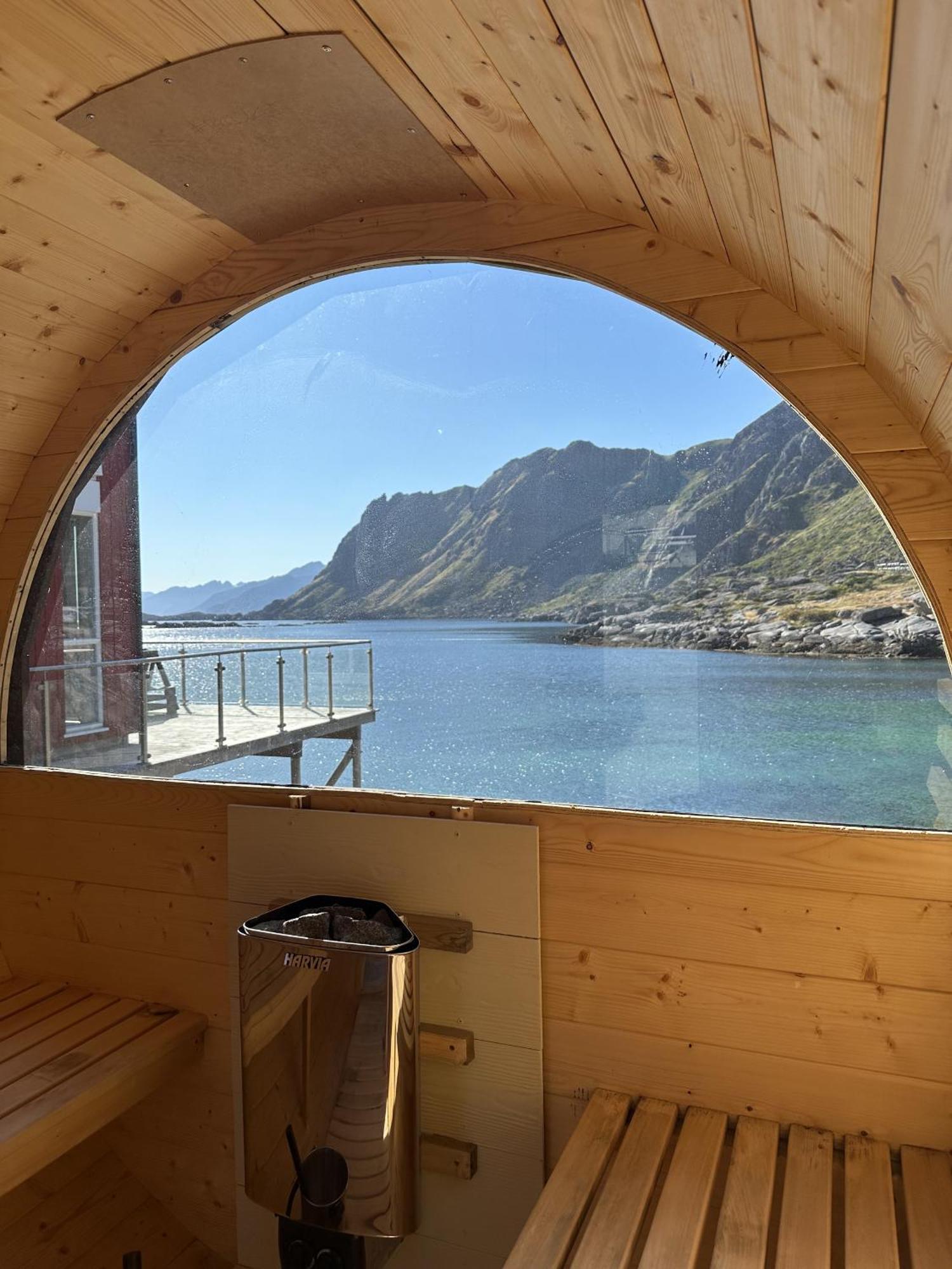 Lofoten Waterfront Luxury Lodge بولستاد المظهر الخارجي الصورة